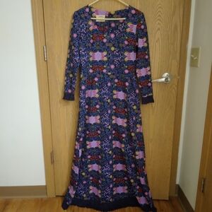 Liberty Circle 70s Vintage Long Sleeve Multicolor Blue Floral Dress With Belt